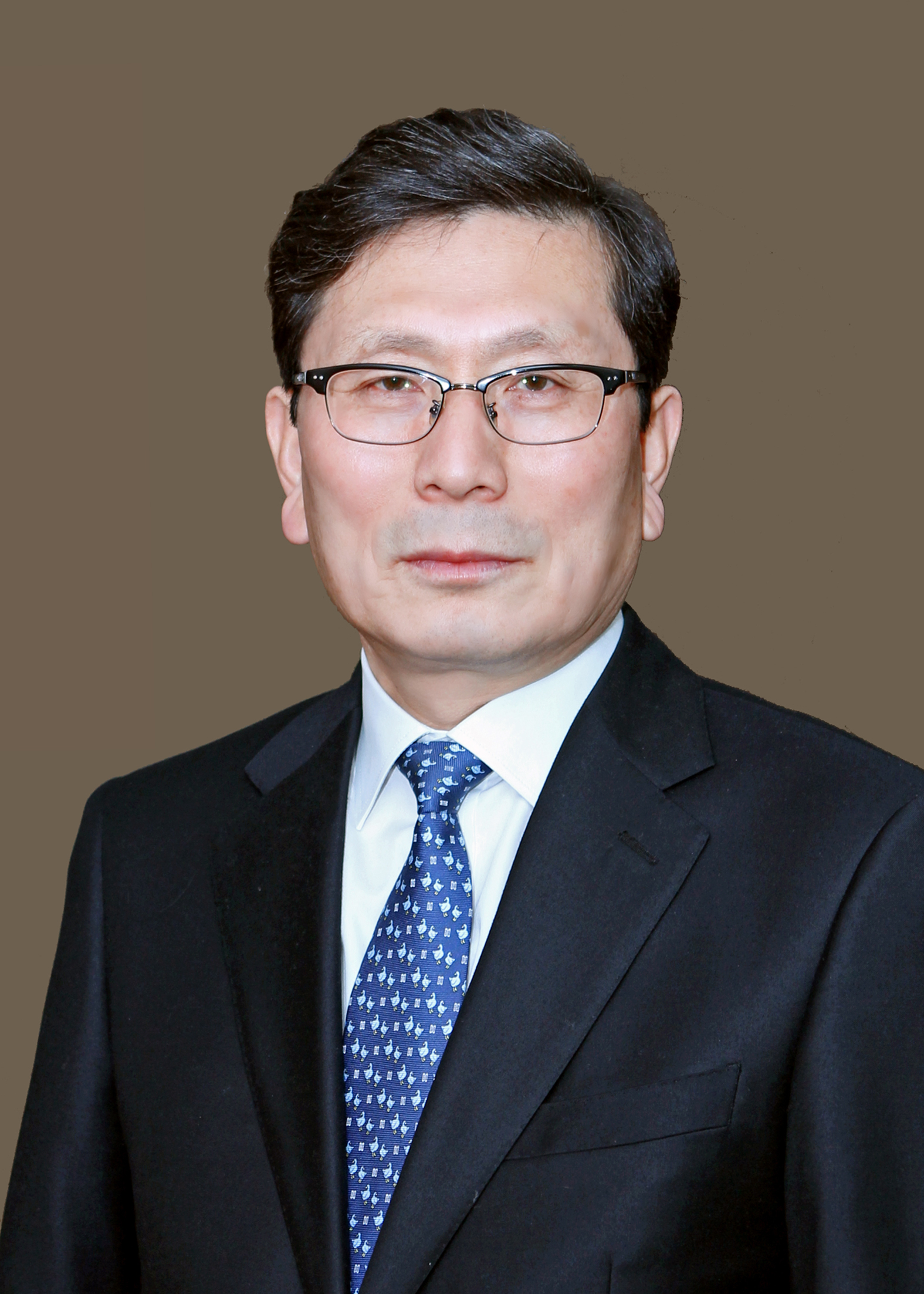이강웅 교수(석좌) 사진